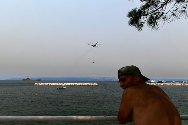Sa Evije evakuisano oko 300 srpskih turista