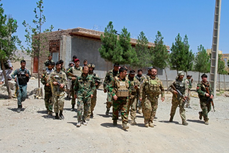 Pritisak talibana, zauzeli Herat, treći najveći grad u Avganistanu