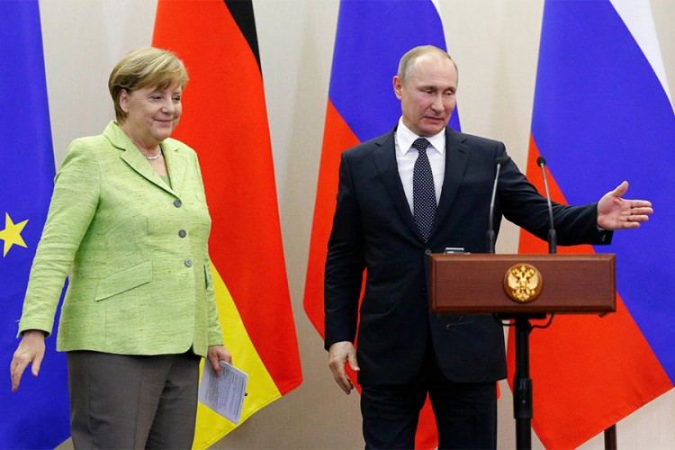 Merkelova će od Putina tražiti podršku za Šmita