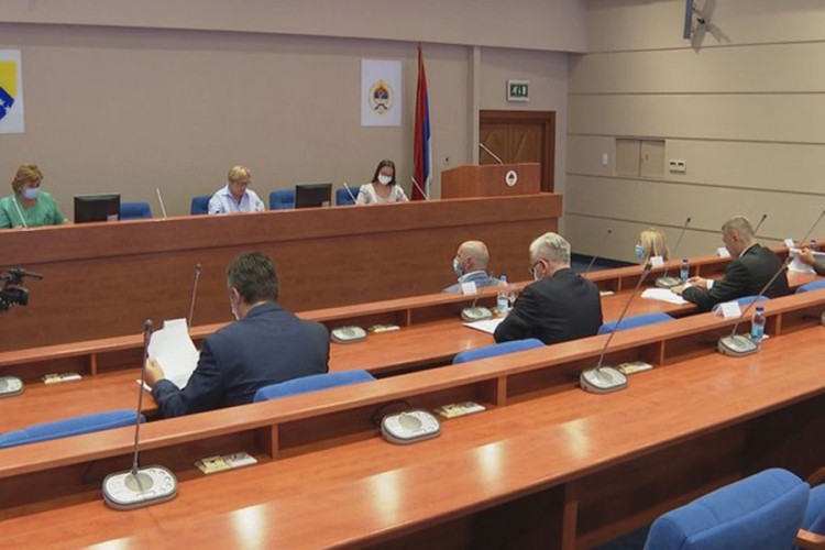 Nema saglasnosti o vetu Bošnjaka na odgovor RS Incku