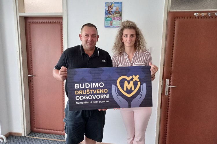 Mozzart obradovao višečlane porodice iz Rogatice i Šekovića