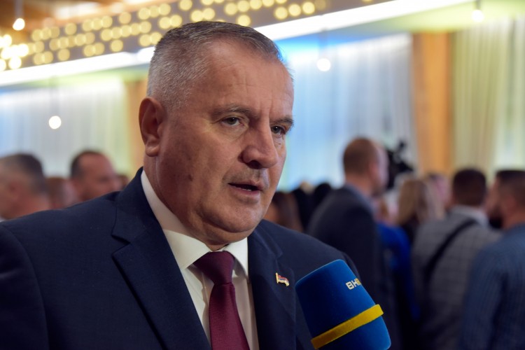 Višković: Kupovati domaće i ulagati u svoju proizvodnju