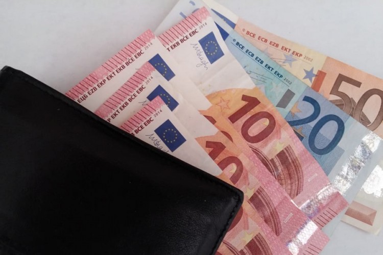 Na Horgošu otkriveno 140.000 neprijavljenih evra