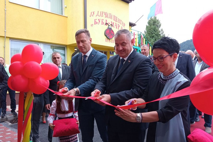 Višković otvorio nove prostorije vrtića u Palama