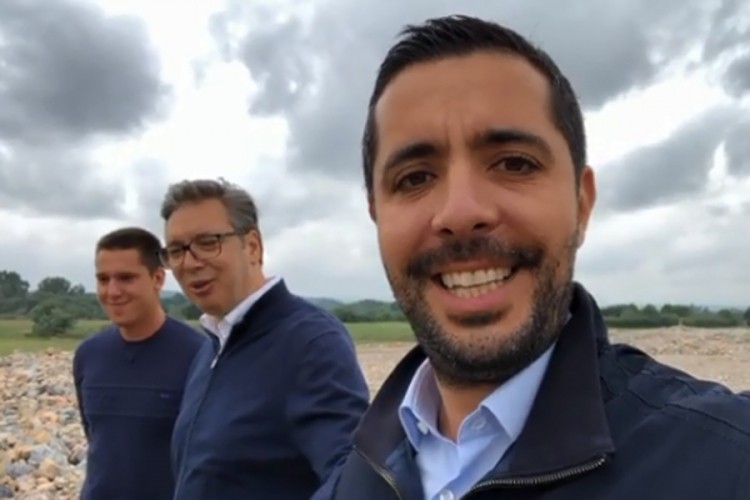 Vučić lektorisao ministra pred kamerom, nije mu se dopao uvod