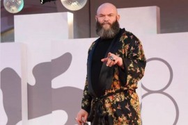 "Ludi Srbin" osvojio Veneciju šarenim kimonom