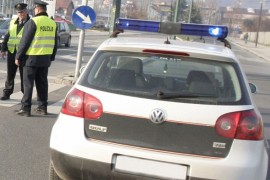 Tri osobe povrijeđene u udesu kod Živinica