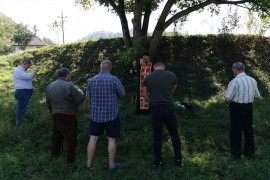 Služen parastos na mjestu stradanja srpskih civila u Bravnicama