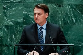 Bolsonaro umjesto u restoranu, večerao picu na ulici