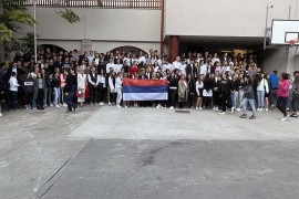 Dodik razgovarao sa učenicima i profesorima Gimnazije "Nikola Tesla" u ...