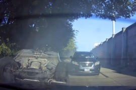 Prevrnuo se na krov, udario u automobil pa pobjegao