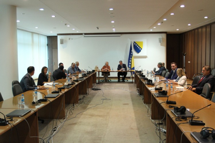 Srpski predstavnici ignorisali sastanak kod Zvizdića