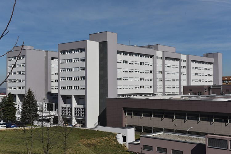 Radnika pregazila mašina, prebačen na UKC u Banjaluci