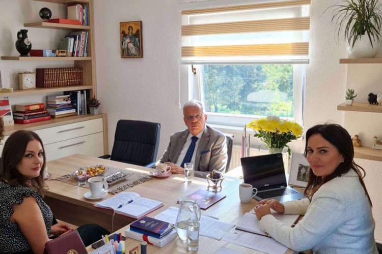 Damjanović: Podrška školama u malim lokalnim zajednicama