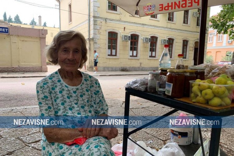 Najslađe smokve i zrno mudrosti na tezgi bake Dobrile