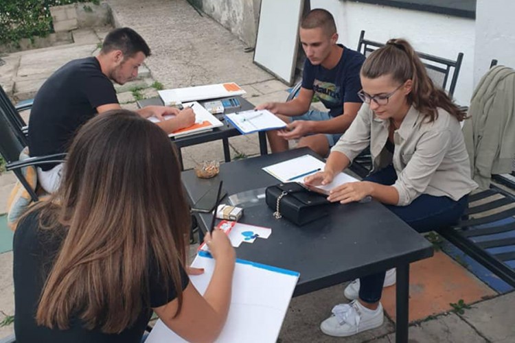 Projekat "Ekspedicija stećak": Podsticati druženje mladih iz oba entiteta