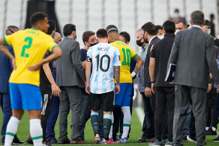 Zbog kršenja kovid protokola prekinut meč Brazil-Argentina