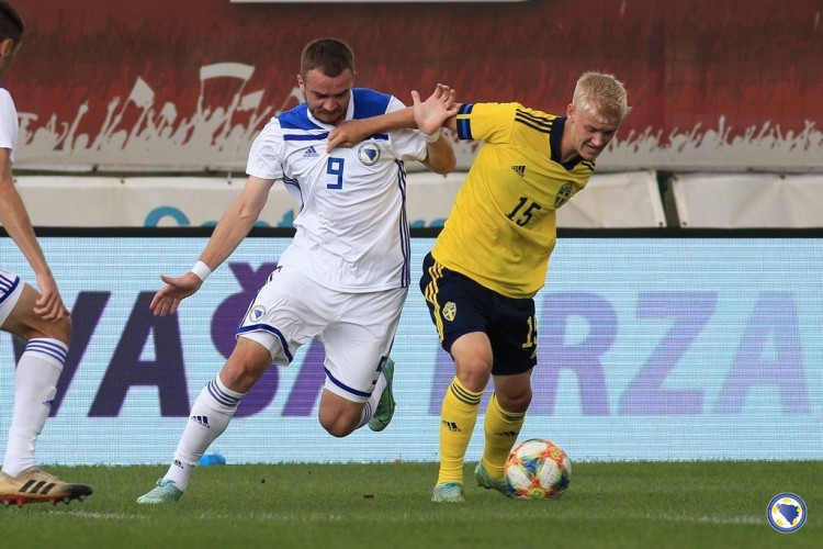 Remi "zmajića" sa Šveđanima