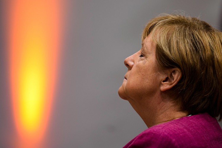Posljednji govor Angele Merkel u Bundestagu: Bože, kakva drama