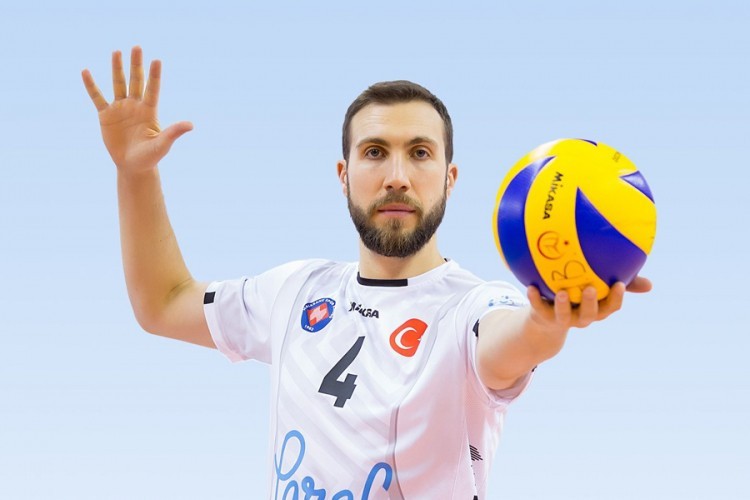 Petrić se vratio u Poljsku i pridružio ekipi