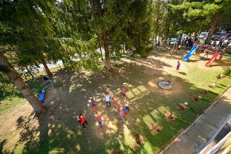 Otvoreno prvo igralište u Bronzanom Majdanu