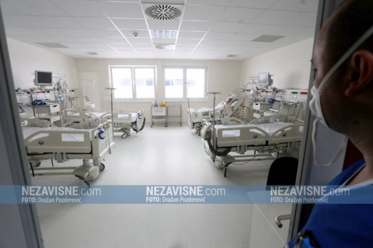 U UKC raste broj dnevnih prijema, otvoren i peti sprat za kovid pacijente