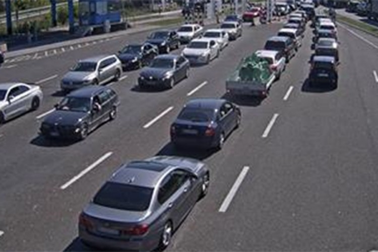 Gužve na izlazima iz BiH