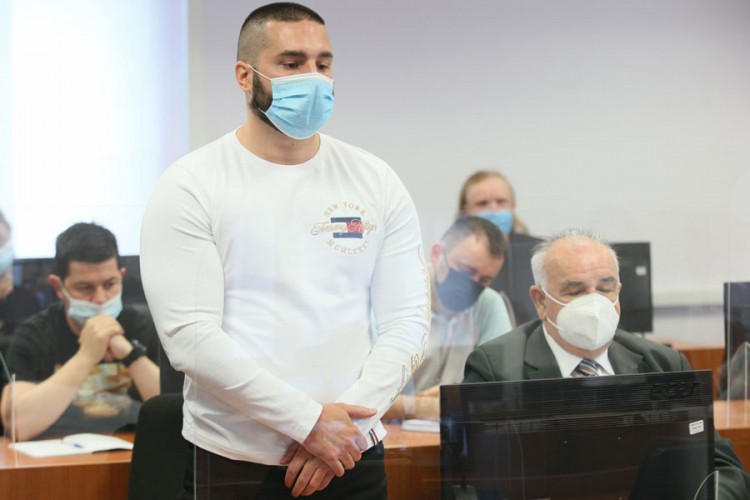 Na suđenju Siniši Šakiću pušteni snimci motocikla