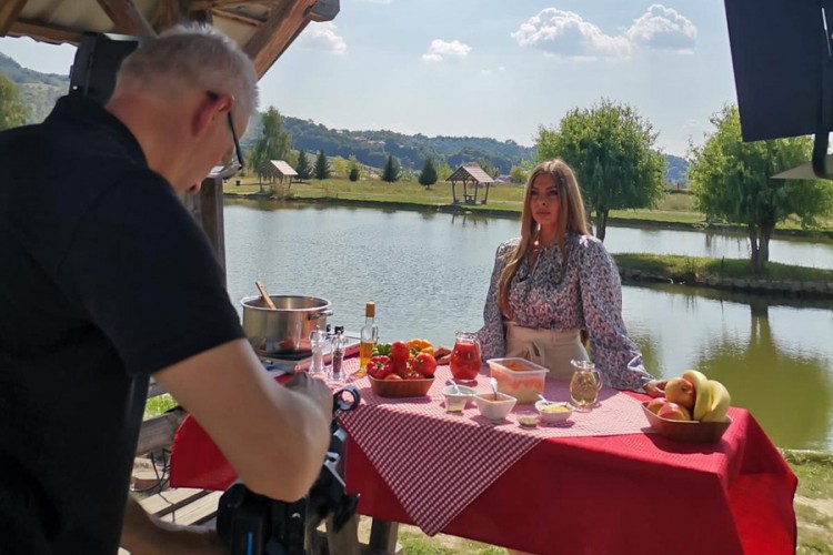 Nova sezona "Stola za 4", ali u starom ruhu