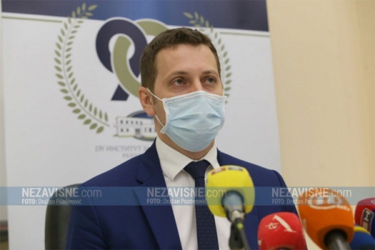 "Zeljkoviću 20.000 'običnih' odijela iz Banjaluke prodali kao medicinska iz Kine"