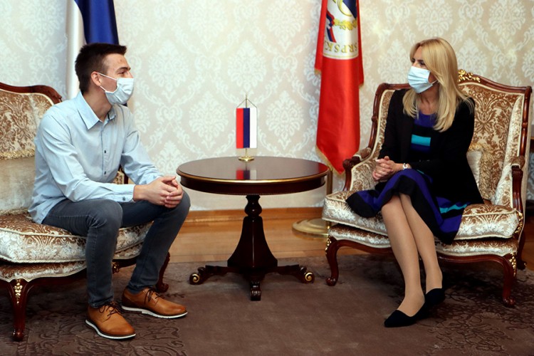 Cvijanović: Mladi i obrazovani ljudi - najveći ponos i bogatstvo