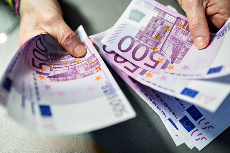 Srpkinja pokušala da proda dijete u Crnoj Gori za 500 evra