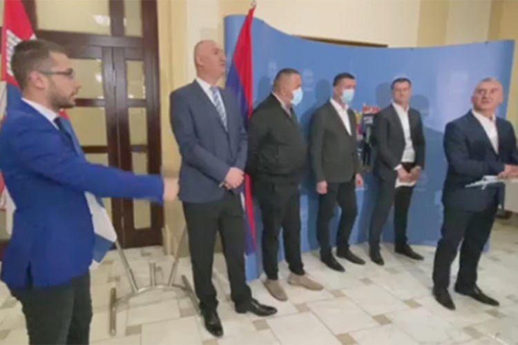 Verbalni obračun Golijanina i Begića sa skupštinskom većinom