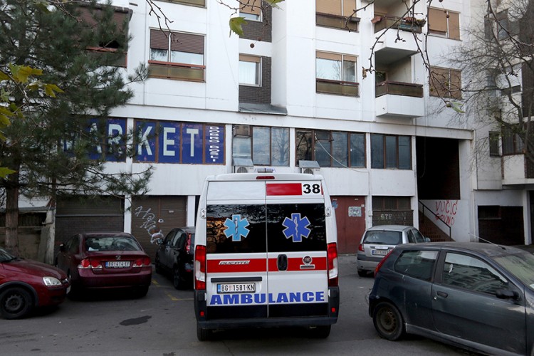 Mediji: Dijete povređeno u nesreći u Zemunu na reanimaciji