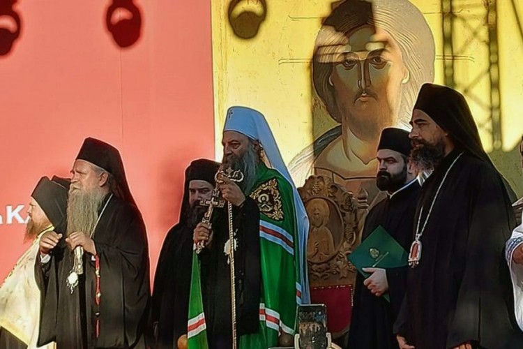 Porfirije i Joanikije stigli u Berane