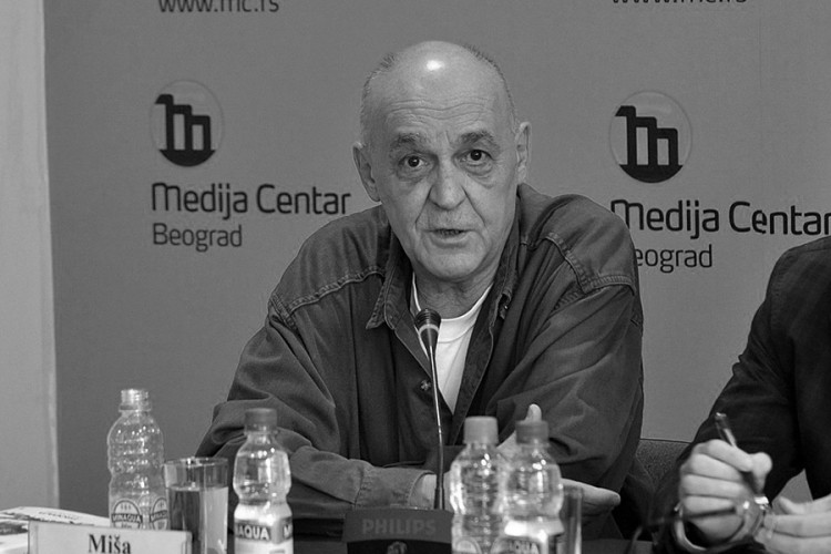 Preminuo novinar Miloš Vasić