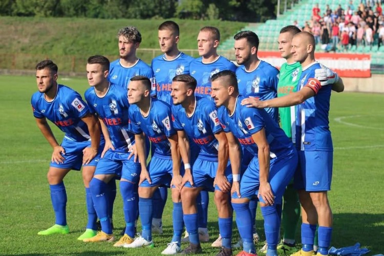 Sedam golova u Srebreniku