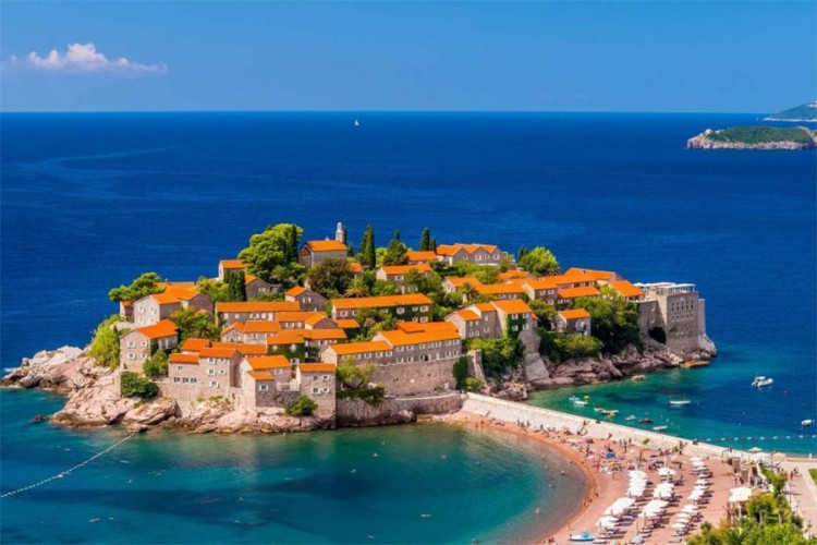 Oporavak turizma u Crnoj Gori donosi ekonomski rast