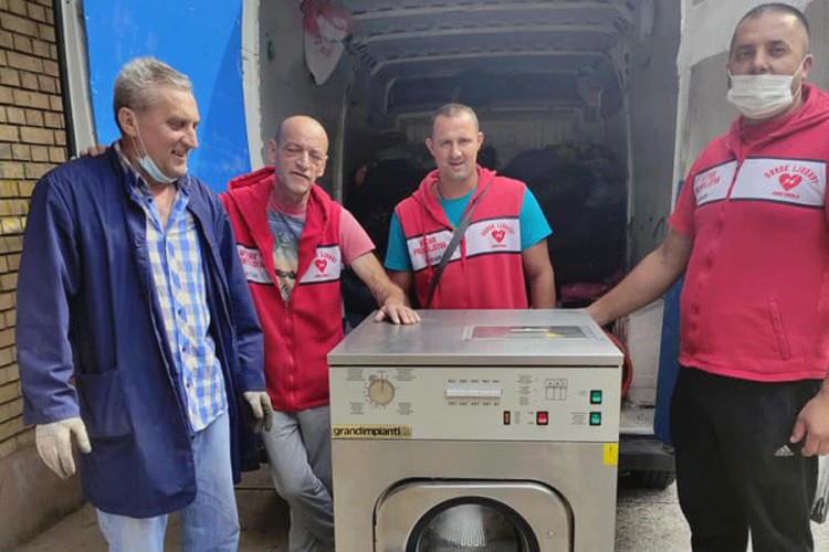 "Mozaiku prijateljstva" donirane dvije veš-mašine