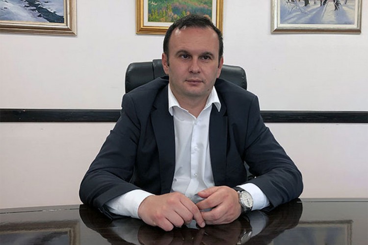 Ćosić: Prijedlog za spomenik na Kazanima omalovažava žrtve
