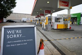 U Britaniji 27 odsto benzinskih pumpi i dalje bez goriva