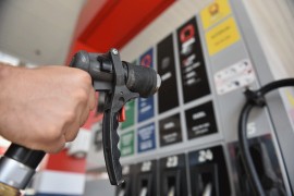 Gorivo na pumpama u Srpskoj skuplje za osam feninga
