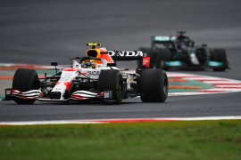 Red Bull postavio pitanje FIA-i za Mercedesovu brzinu