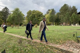 Vučić žandarmeriji: Čuvaćemo mir, ali ako napadnu moraćemo da ...