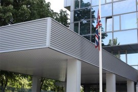 Britanci ponudili Dodiku sastanak