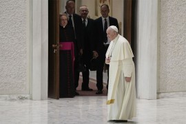 Papa: Medicinari imaju pravo da odbiju da rade abortus