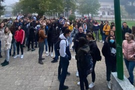 Učenici odbili ući u hladne učionice