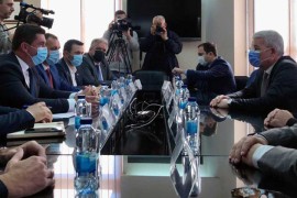 Džaferović u posjeti Bijeljini, SNSD traži ostavku Petrovića