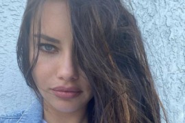 Adrijana Lima u minijaturnoj haljini jedva prekrila pozadinu