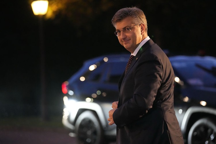 Plenković: Podržavamo proces proširenja EU na susjede